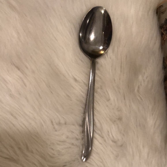 Inspired Generations Human Figure Heart Dish with Spoons - Picture 10 of 11